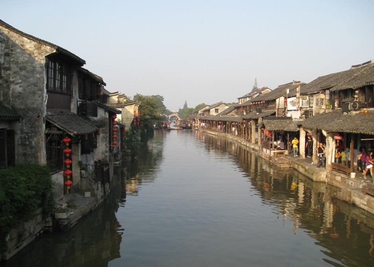 煙雨長(zhǎng)廊入畫(huà)來(lái)——西塘古鎮(zhèn)的詩(shī)意漫步